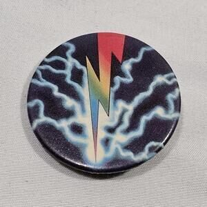 COLORFUL LIGHTNING BOLT 1982 SKY ENTERTAINMENT EH MASON Pin Button